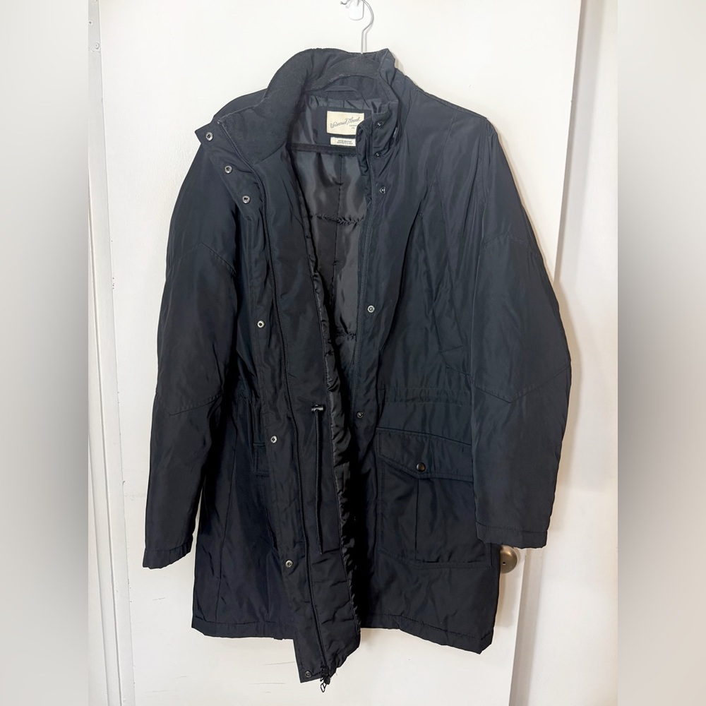 Universal Thread Black Water Resistant Jacket
